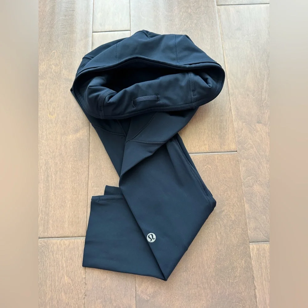 lululemon athletica color photo or